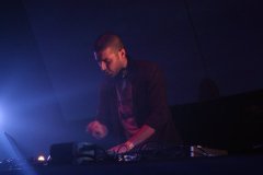 2011-02-12-12
